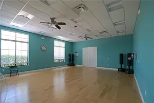 1224 Manado Dr S, Naples, FL 34113 - Photo 5