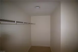 5585 Trailwinds Dr, Fort Myers, FL 33907 - Photo 9