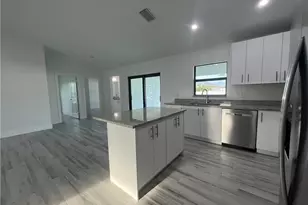 609 NW 37th Ave, Cape Coral, FL 33993 - Photo 9