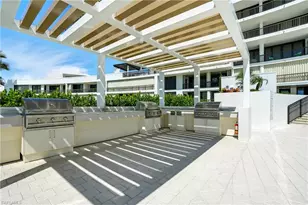 2400 Gulf Shore Blvd N, Naples, FL 34103 - Photo 35