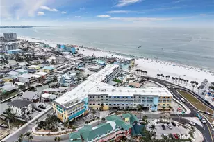 195 Hibiscus Dr, Fort Myers Beach, FL 33931 - Photo 45