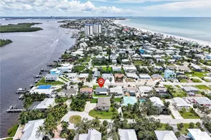 195 Hibiscus Dr, Fort Myers Beach, FL 33931 - Photo 37