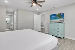 195 Hibiscus Dr, Fort Myers Beach, FL 33931 - Photo 15