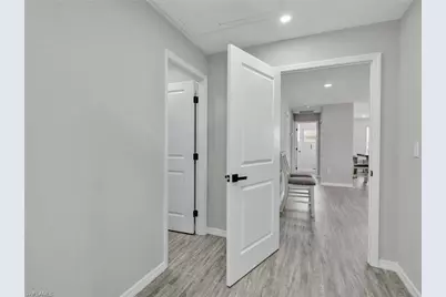 195 Hibiscus Dr, Fort Myers Beach, FL 33931 - Photo 23