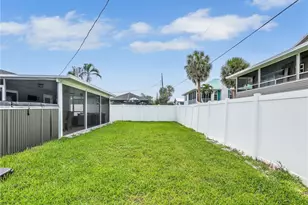 195 Hibiscus Dr, Fort Myers Beach, FL 33931 - Photo 29