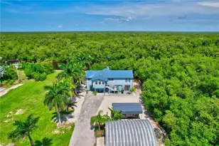 936 Panther Creek Ln, Everglades City, FL 34139 - Photo 17