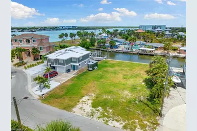 290 Ohio Ave, Fort Myers Beach, FL 33931 - Photo 9