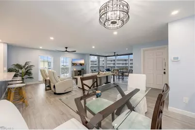 3483 Gulf Shore Blvd N #604, Naples, FL 34103 - Photo 9