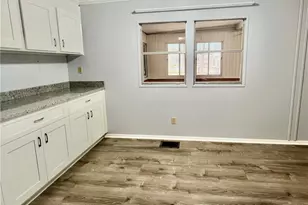 13 Cannes Dr, Naples, FL 34112 - Photo 11