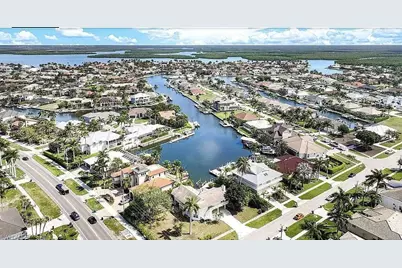 1800 Woodbine Ct, Marco Island, FL 34145 - Photo 43