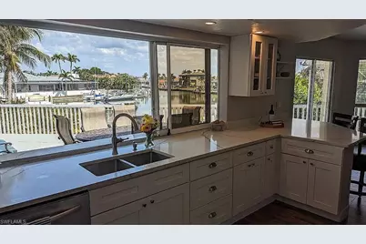 1800 Woodbine Ct, Marco Island, FL 34145 - Photo 23