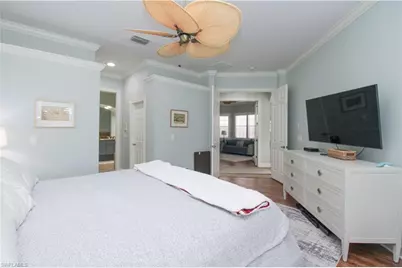 372 Mallory Ct, Naples, FL 34110 - Photo 15