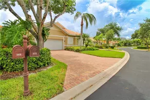 372 Mallory Ct, Naples, FL 34110 - Photo 37