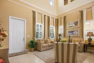 13644 Manchester Ln, Naples, FL 34109 - Photo 7