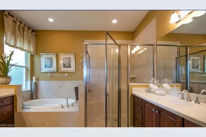 13644 Manchester Ln, Naples, FL 34109 - Photo 15