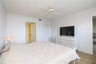 7794 Emerald Cir, Naples, FL 34109 - Photo 35