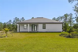 821 Newell St E, Lehigh Acres, FL 33974 - Photo 27
