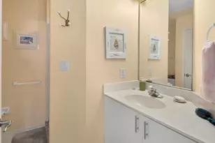 269 Vintage Bay Dr, Marco Island, FL 34145 - Photo 19