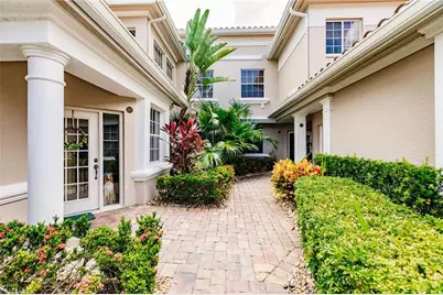 3910 Deer Crossing Ct #1, Naples, FL 34114 - Photo 5