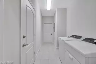 2185 Hawksridge Dr, Naples, FL 34105 - Photo 25