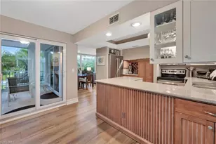 180 6th Ave S, Naples, FL 34102 - Photo 15