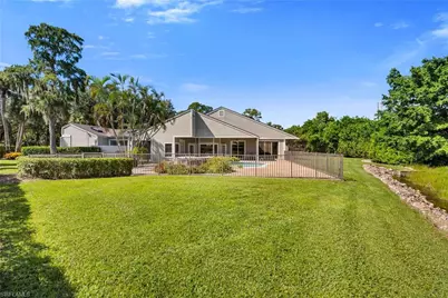 415 Edgemere Way N #2, Naples, FL 34105 - Photo 7