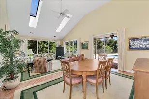 415 Edgemere Way N, Naples, FL 34105 - Photo 11