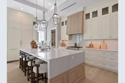 1179 Broad Ave N, Naples, FL 34102 - Photo 17