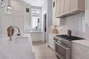 1179 Broad Ave N, Naples, FL 34102 - Photo 19