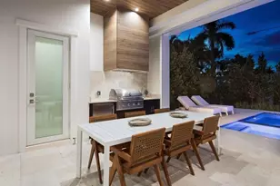 1179 Broad Ave N, Naples, FL 34102 - Photo 11