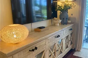 768 Hampton Cir, Naples, FL 34105 - Photo 11