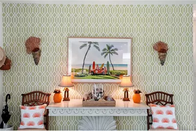 578 14th St N, Naples, FL 34102 - Photo 15