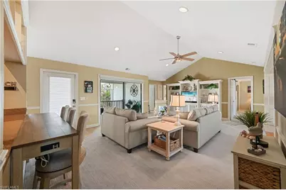 880 8th Ave S #202, Naples, FL 34102 - Photo 17