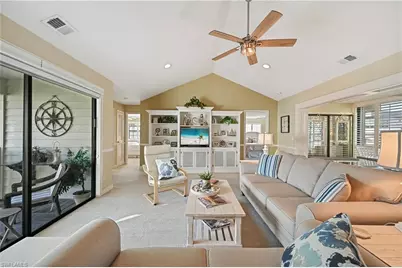 880 8th Ave S #202, Naples, FL 34102 - Photo 13