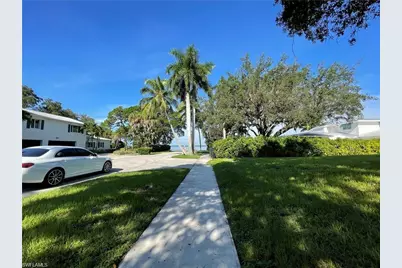 1223 Coconut Dr, Fort Myers, FL 33901 - Photo 5