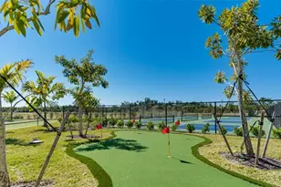 280 Indies Dr E, Naples, FL 34114 - Photo 9