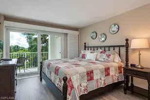 1300 Gulf Shore Blvd N, Naples, FL 34102 - Photo 7