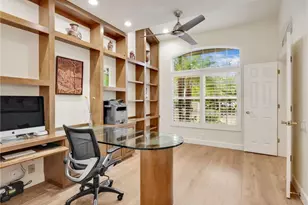 5242 Kensington High St, Naples, FL 34105 - Photo 11