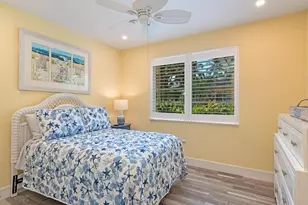 211 8th Ave S, Naples, FL 34102 - Photo 5