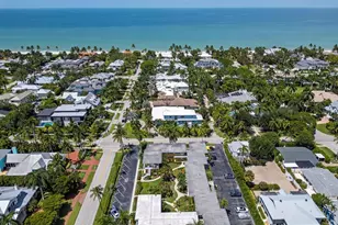 211 8th Ave S, Naples, FL 34102 - Photo 11