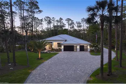 5301 Tamarind Ridge Dr, Naples, FL 34119 - Photo 3
