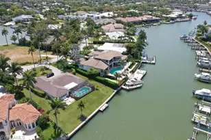 1823 Hurricane Harbor Ln, Naples, FL 34102 - Photo 29