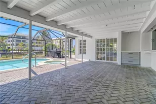 1823 Hurricane Harbor Ln, Naples, FL 34102 - Photo 25