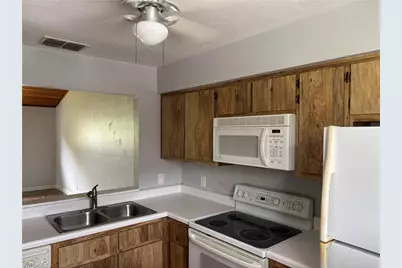 9303 Lennex Ln, Fort Myers, FL 33919 - Photo 11