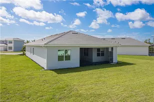 9037 Wisteria Wy, Naples, FL 34114 - Photo 11