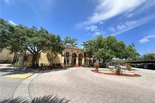 7915 Preserve Cir, Naples, FL 34119 - Photo 23