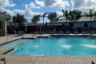 2045 Yellowfin Cir W, Naples, FL 34114 - Photo 23