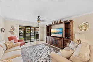 4515 Country Club Blvd, Cape Coral, FL 33904 - Photo 17