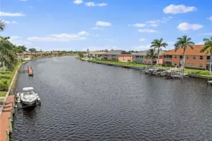 4515 Country Club Blvd, Cape Coral, FL 33904 - Photo 49