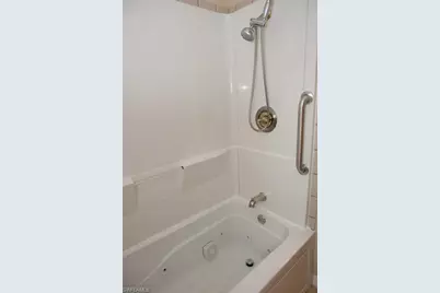 565 100th Ave N, Naples, FL 34108 - Photo 5